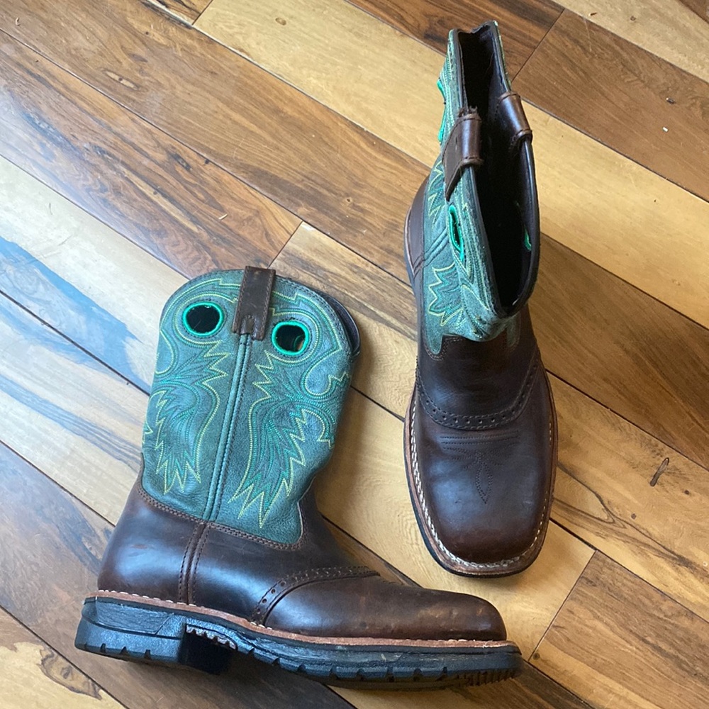 - Rocky steel toed western work boot sz 9.5